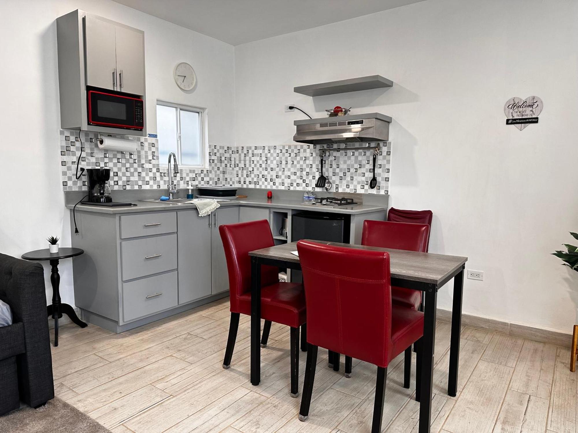 Las Mariposas Mini Suites روزاريتو المظهر الخارجي الصورة
