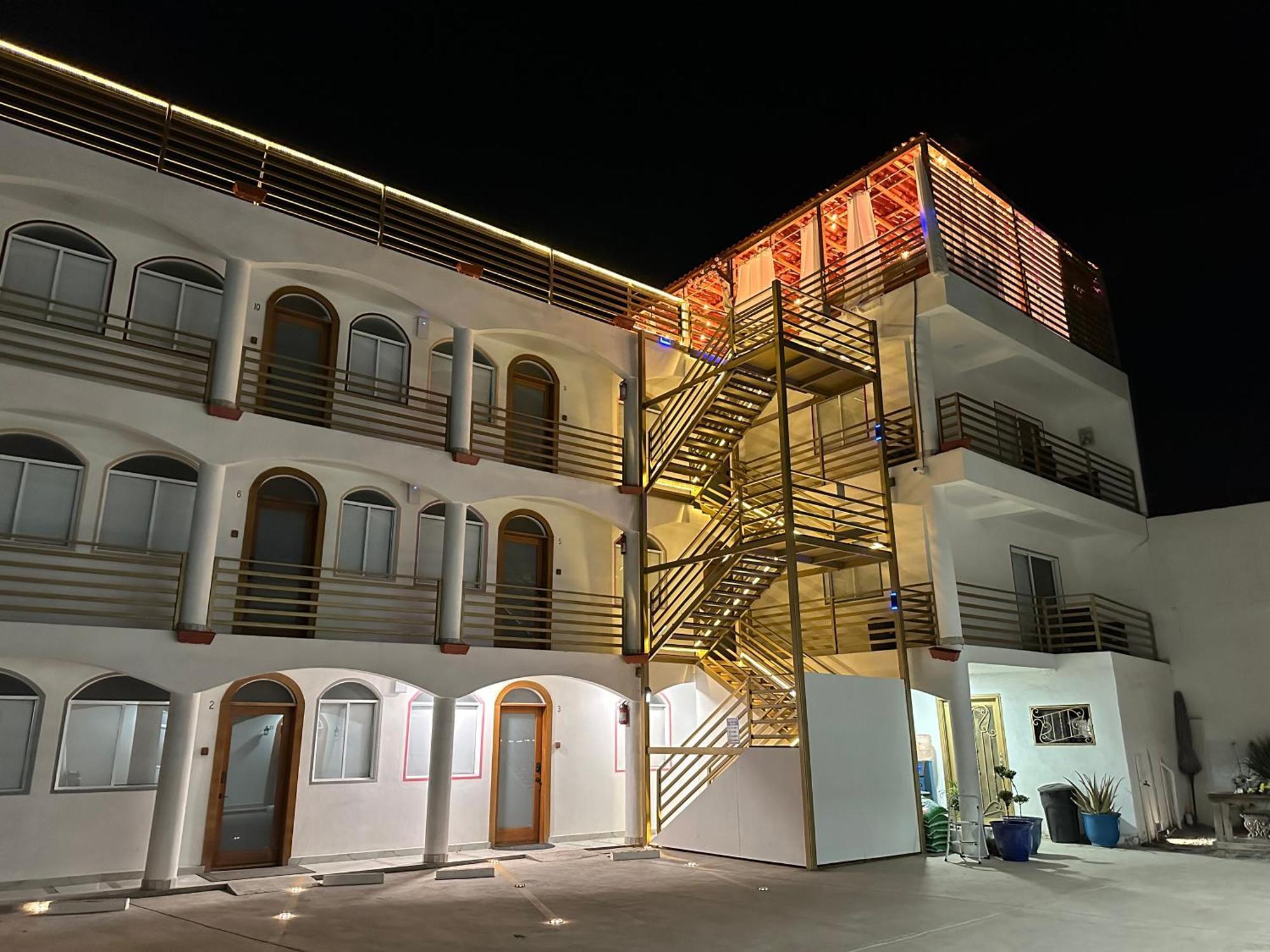 Las Mariposas Mini Suites روزاريتو المظهر الخارجي الصورة